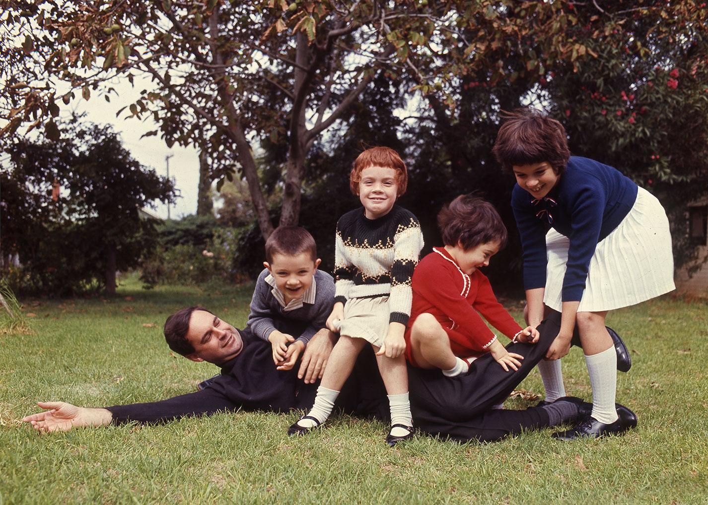 South Australian Premier, Steele Hall with his children, April 1968 [PRG 1662/5/27]